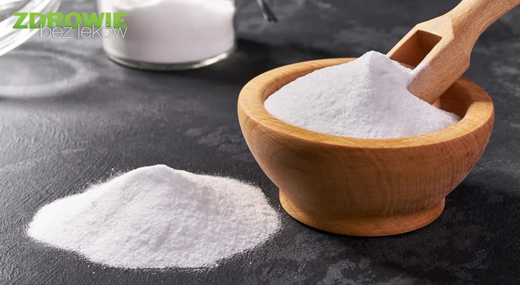 Czy soda oczyszczona jest zdrowa? Poznaj prawdę i skutki uboczne stosowania