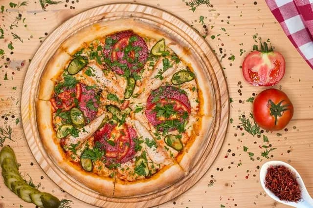 Czy pizza jest zdrowa: Poznaj całą prawdę o wartościach odżywczych