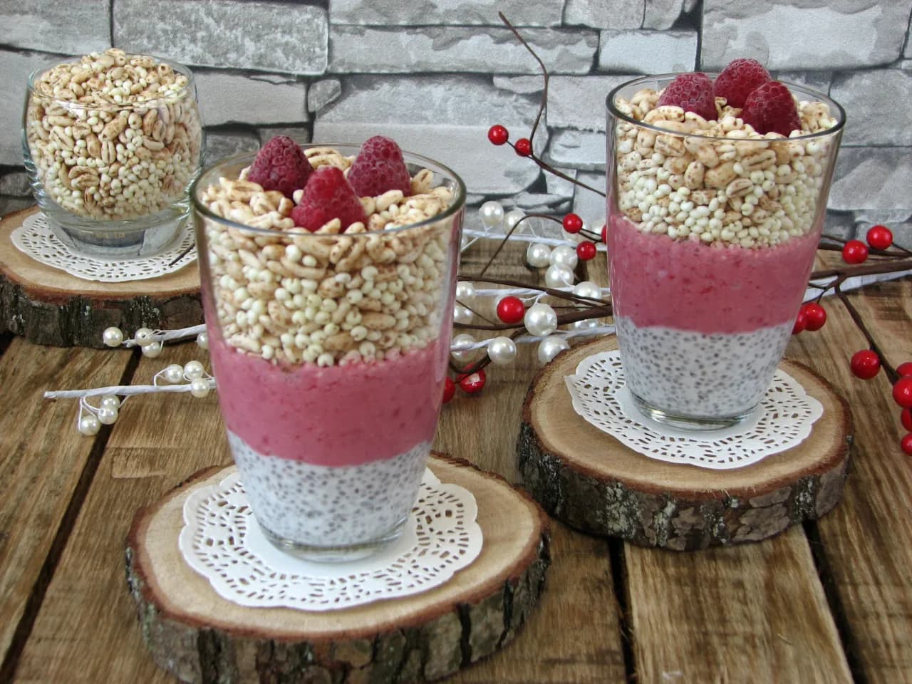 Jogurt z chia - zdrowy i pożywny deser