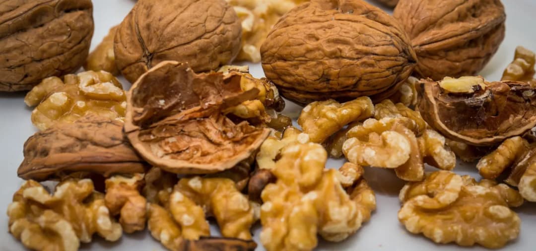 Czy orzechy włoskie są zdrowe: 7 niewiarygodnych korzyści dla organizmu